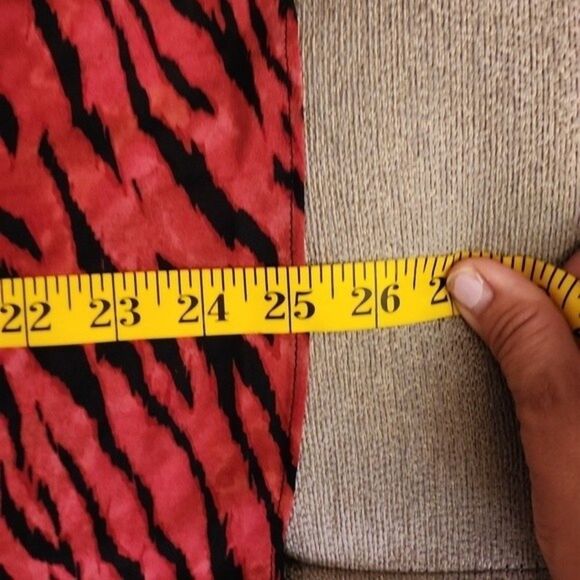 Rachel Roy red/black zebra print sheer top with puff sleeves NWT sz XXL - Picture 8 of 10